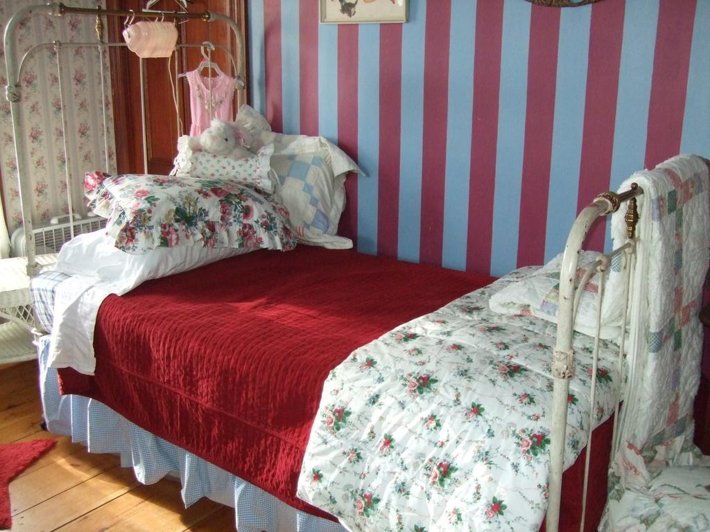 Enchanted Nights Bed & Bath Kittery Pokój zdjęcie